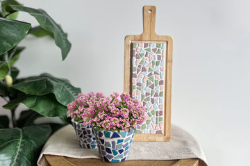 Bundel - DIY Pakket Mozaïek Borrelplank + Mozaïek Bloempotjes (2 stuks)