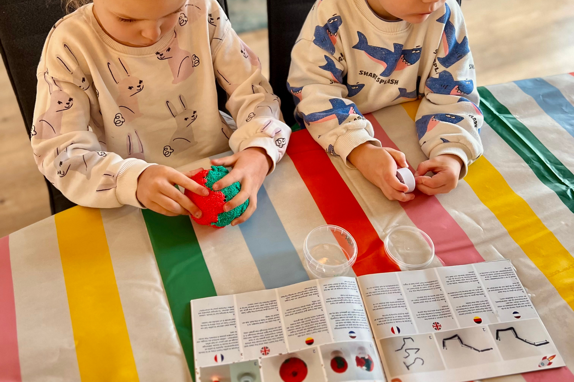 Knutselende kinderen planeet lampje